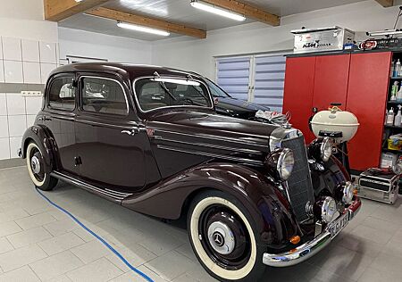 Mercedes-Benz 170DA