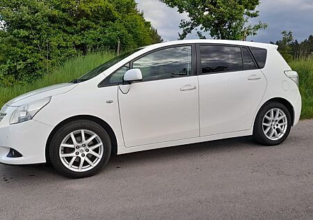 Toyota Verso 1.6l Travel