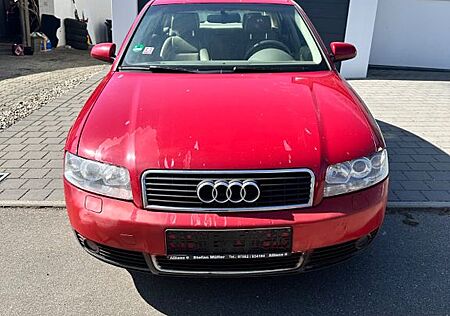 Audi A4 2.5 TDI 114 kW multitronic -