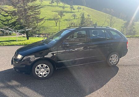 Skoda Fabia Combi 1.4 16V 59 kW Ambiente Ambiente