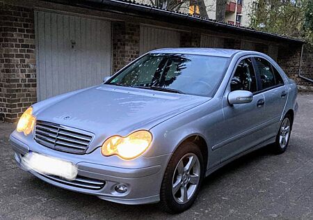 Mercedes-Benz C 180 KOMPRESSOR CLASSIC Automatik