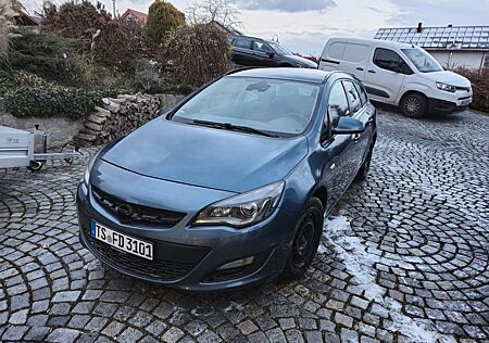 Opel Astra Sports Tourer 1.7 CDTI Scheckheftgepfelgt