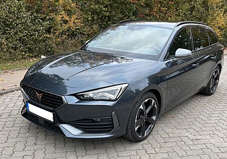 Cupra Leon ST 1.4 e-HYBRID 150kW DSG ACC AHK LED SHZ