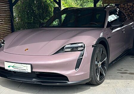 Porsche Taycan Cross Turismo 4 Panorama Carbon Bose