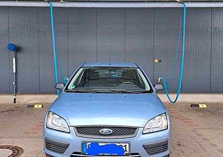Ford Focus 1,6 Style Style
