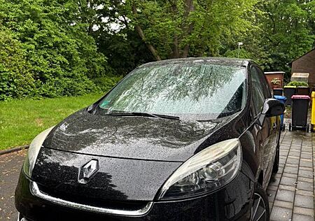 Renault Grand Scenic Bose Edition ENERGY dCi 130/7 Sitze