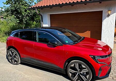 Renault Megane E-Tech Iconic 220 Comfort Range Iconic