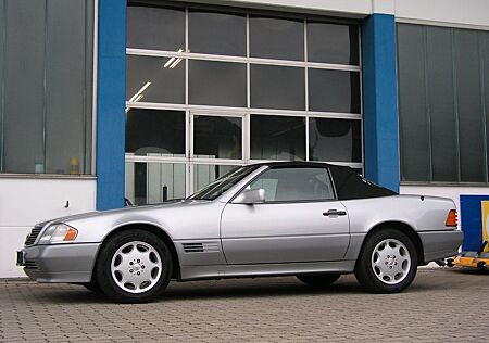 Mercedes-Benz SL 320