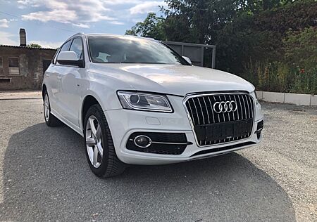 Audi Q5 3.0 TDI quattro S-Line. TÜV 12/2024