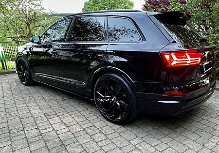 Audi SQ7 4.0 TDI LED, Keramik, HUD, Pano, 23'' + 22''
