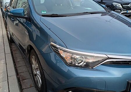 Toyota Auris Comfort 1,2-l-Turbo S/S Multidrive S C...