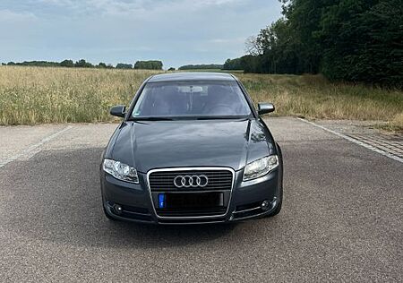 Audi A4 1.8 T multitronic -