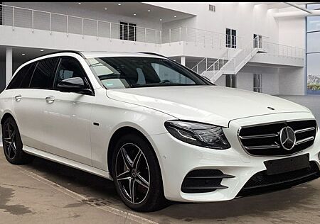 Mercedes-Benz E 300 de T Autom. - AMG HEAD UP - BURMESTER MEMO