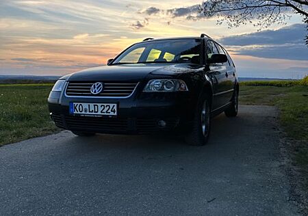 VW Passat Variant Volkswagen 1.9TDI 96kW TÜV Neu 2.Hand