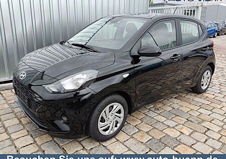 Hyundai i10 GO 1.0 63 PS-Navi-Winterpaket-Klima-Sofor...