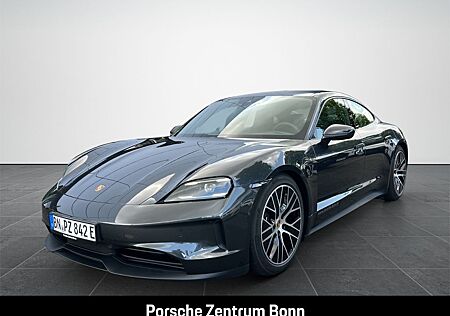 Porsche Taycan BOSE Panoramadach Luftfederung LED-Matrix