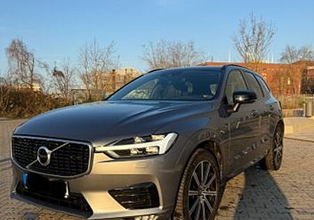 Volvo XC 60 XC60 D4 AWD R Design Geartronic R Design