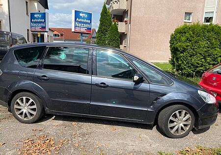 Ford S-Max 2,0 TDCi 7 Sitze Klima Navi Allwetter