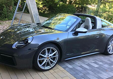 Porsche 992 Targa 4 - Werksgarantie bis 04/26 !!