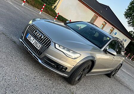 Audi A6 Allroad 3.0 TDI clean d. quattro 235kW ti...