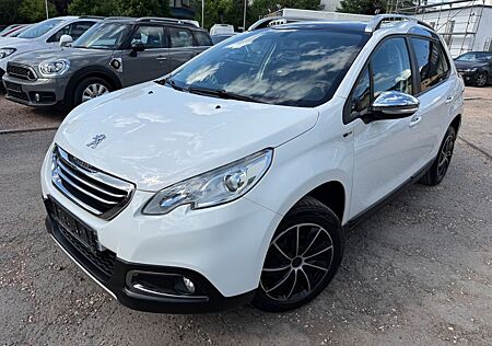 Peugeot 2008 Style/Panoramadach/