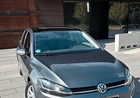 VW Golf Volkswagen 2.0 TDI SCR DSG Highline Highline