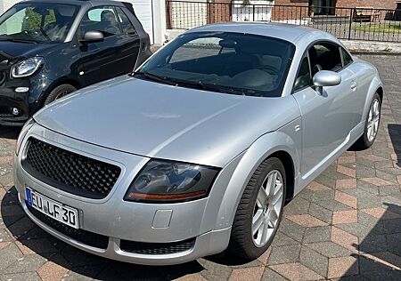 Audi TT Coupe 1.8T 120 kW -