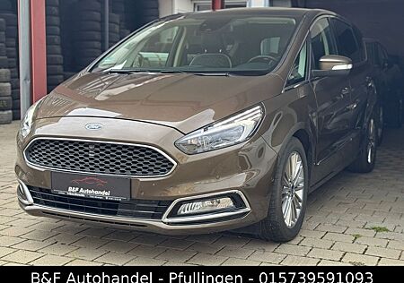 Ford S-Max Vignale Aut. 7 Sitzer|R.KAM|Keys|LED