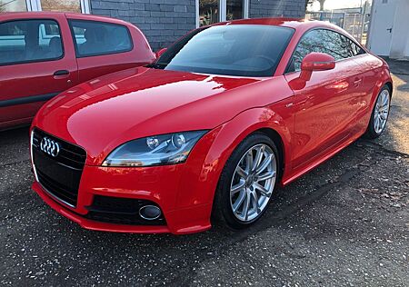 Audi TT Coupe/Roadster 2.0 TFSI Coupe quattro s-line