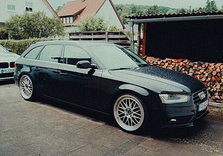 Audi A4 B8.5 2.0 TDI Zahnriemen frisch