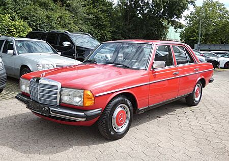 Mercedes-Benz 200 D Limo *W 123*H-Kennzeichen*