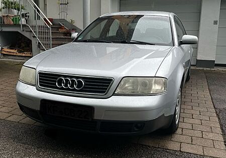 Audi A6 2.4 V6, Tiptronic, 2. Hand