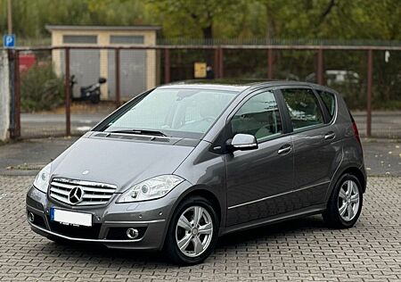 Mercedes-Benz A 180 AVANTGARDE 80tkm XENON P.ASSIST SHZ TOP