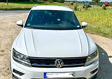 VW Tiguan Volkswagen 2.0 TDI SCR DSG 4MOTION OFFROAD OFFROAD