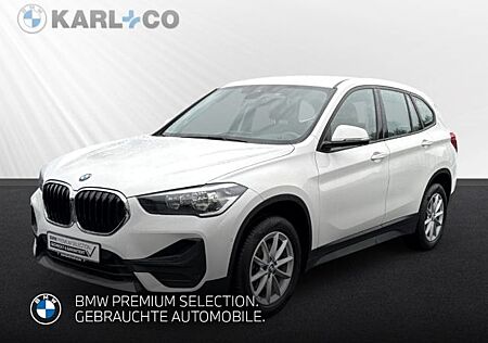 BMW X1 sDrive 18dA Navigation Plus Head-Up Parkassis