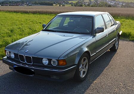 BMW 735