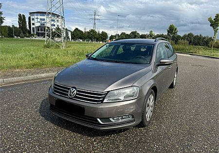 VW Passat Variant Volkswagen Trendline BlueMotion