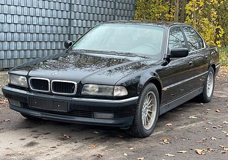 BMW 740i 4.0 V8 1995 Bitcoin/BTC