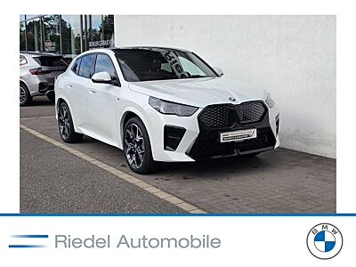BMW ix2 xDrive30 M SportpaketPro Pano Head-Up DAPro
