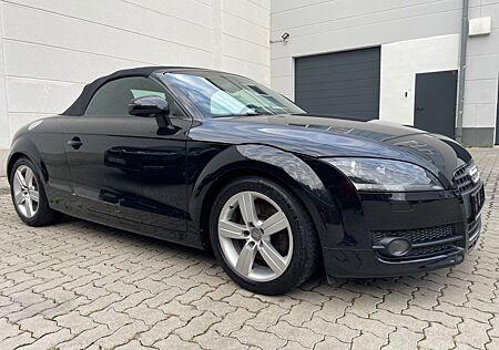 Audi TT Roadster 2.0 TFSI Cabrio 200 PS