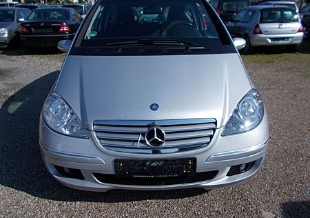 Mercedes-Benz A 150 ELEGANCE BlueEFFICIENCY