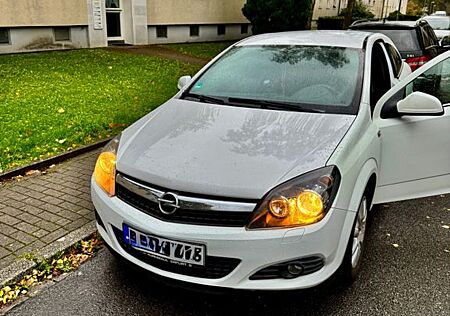 Opel Astra 1.8 ECOTEC Cosmo Cosmo