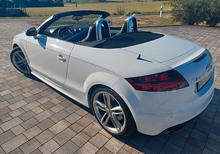 Audi TTS Roadster 2.0 TFSI S tronic quattro -