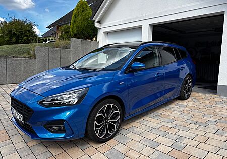 Ford Focus 1,5 110kW ST-Line Tunier ST-Line Pano B&O