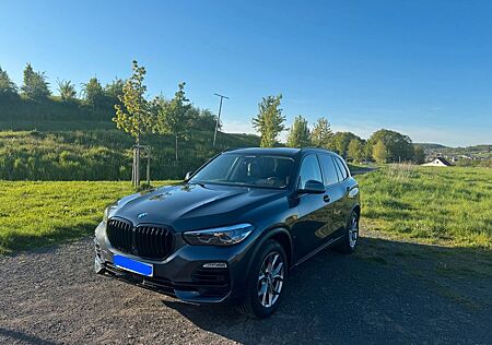 BMW X5 xDrive30d -7 sitzer Head Up mit Garantie