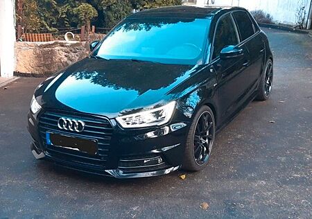 Audi A1 1.4 TFSI S-Line Sportback "KW"Abt18"Pano"