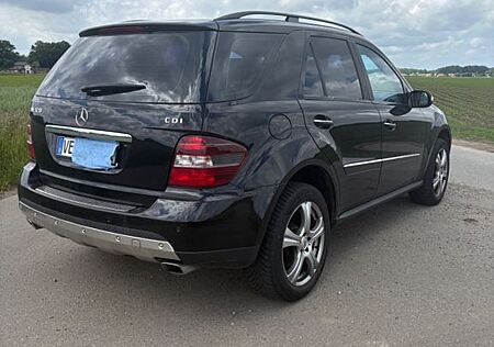 Mercedes-Benz ML 320 CDI 4MATIC -