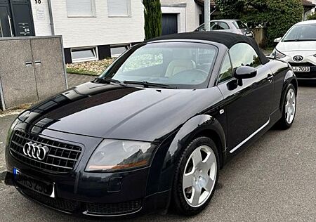Audi TT Roadster 1.8T 132 kW -