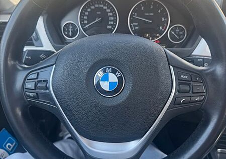 BMW 320d Touring Advantage Advantage