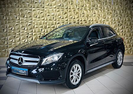 Mercedes-Benz GLA 180 Street Style|AMG-LINE|BI-XENON|MEMORY